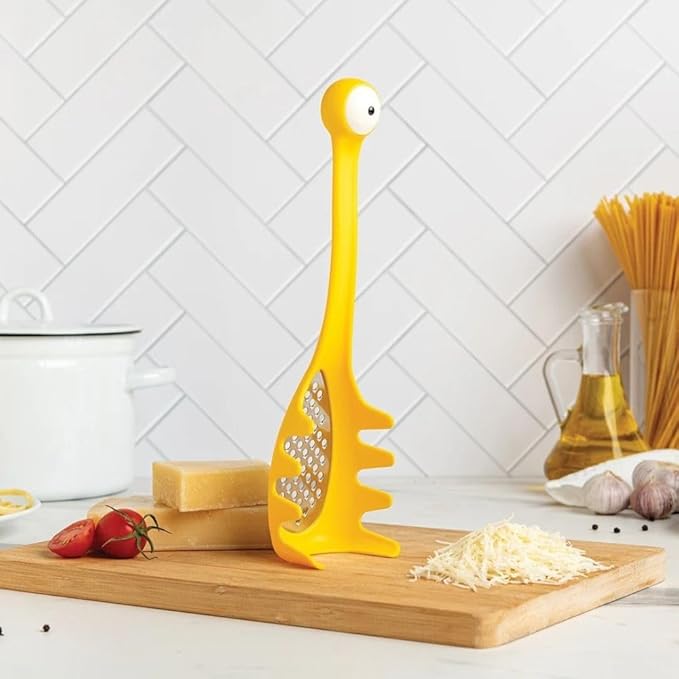 2-in-1 Cheese Grater and Pasta Spoon