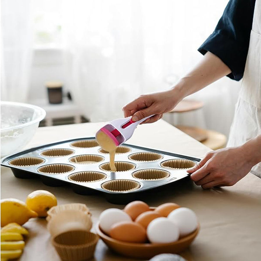 Cake Batter Distribution Scoop, One-Touch Sliding Button Dispenses Batter
